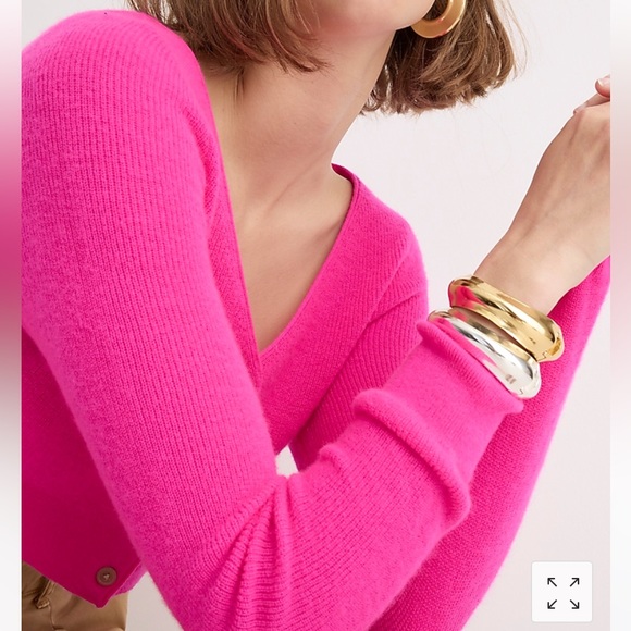 J. CREW Neon Fuchsia Featherweight Cashmere Cropped Cardigan Sweater XS - Picture 4 of 5